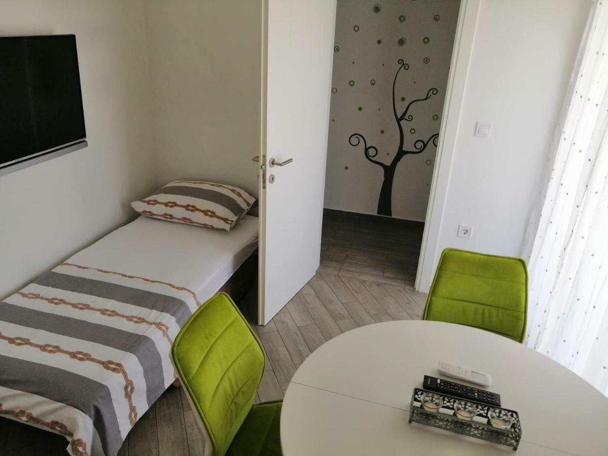Apartments Venerea Nin Eksteriør bilde